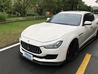 Carbon Fiber Front Lip for Maserati Ghibli (2013+)